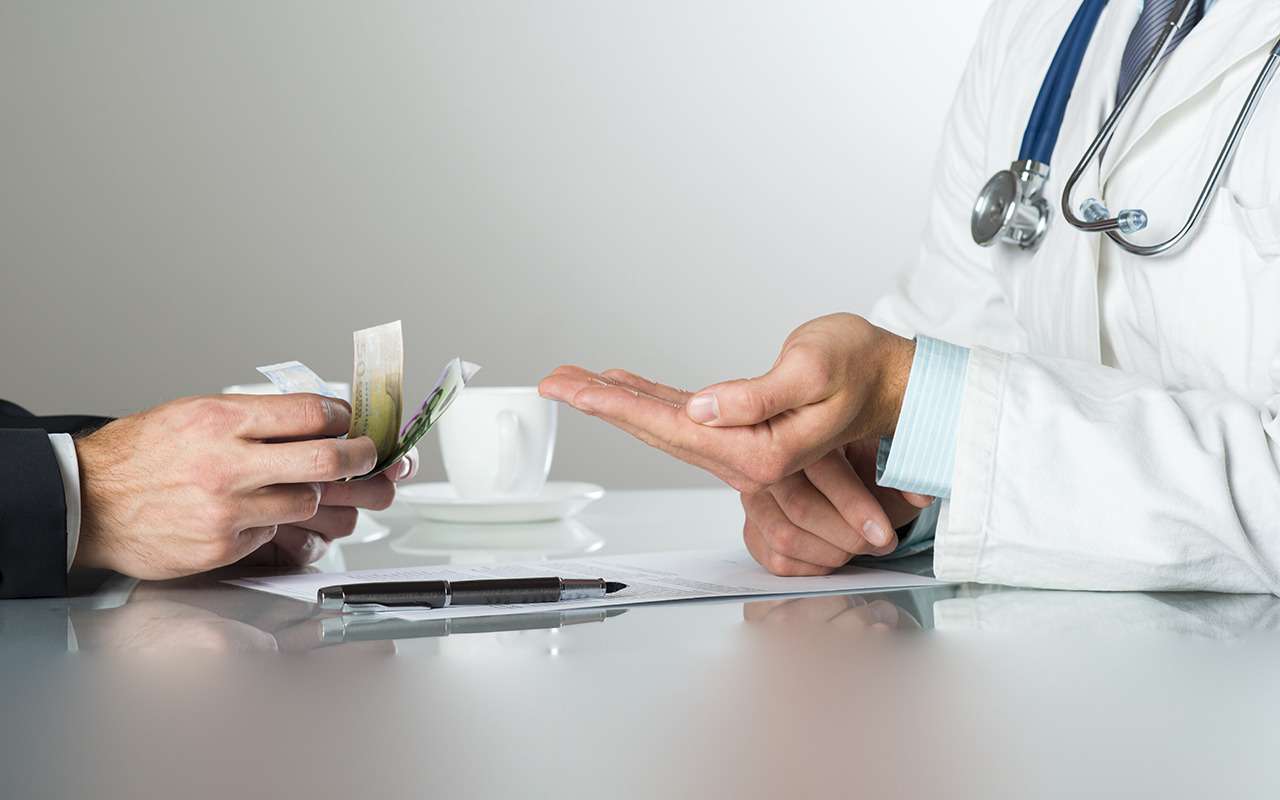 Медсправка: как ее получить честно (но непонятно — зачем)