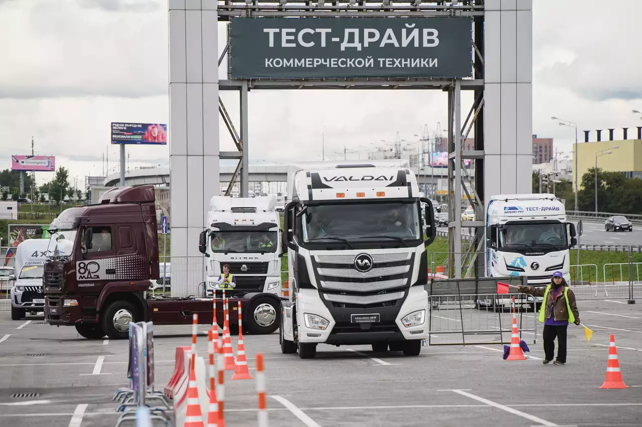 Прими участие в тест-драйве больших грузовиков бесплатно