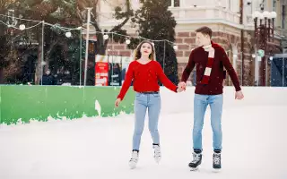 Hongqi стал партнером главного катка страны