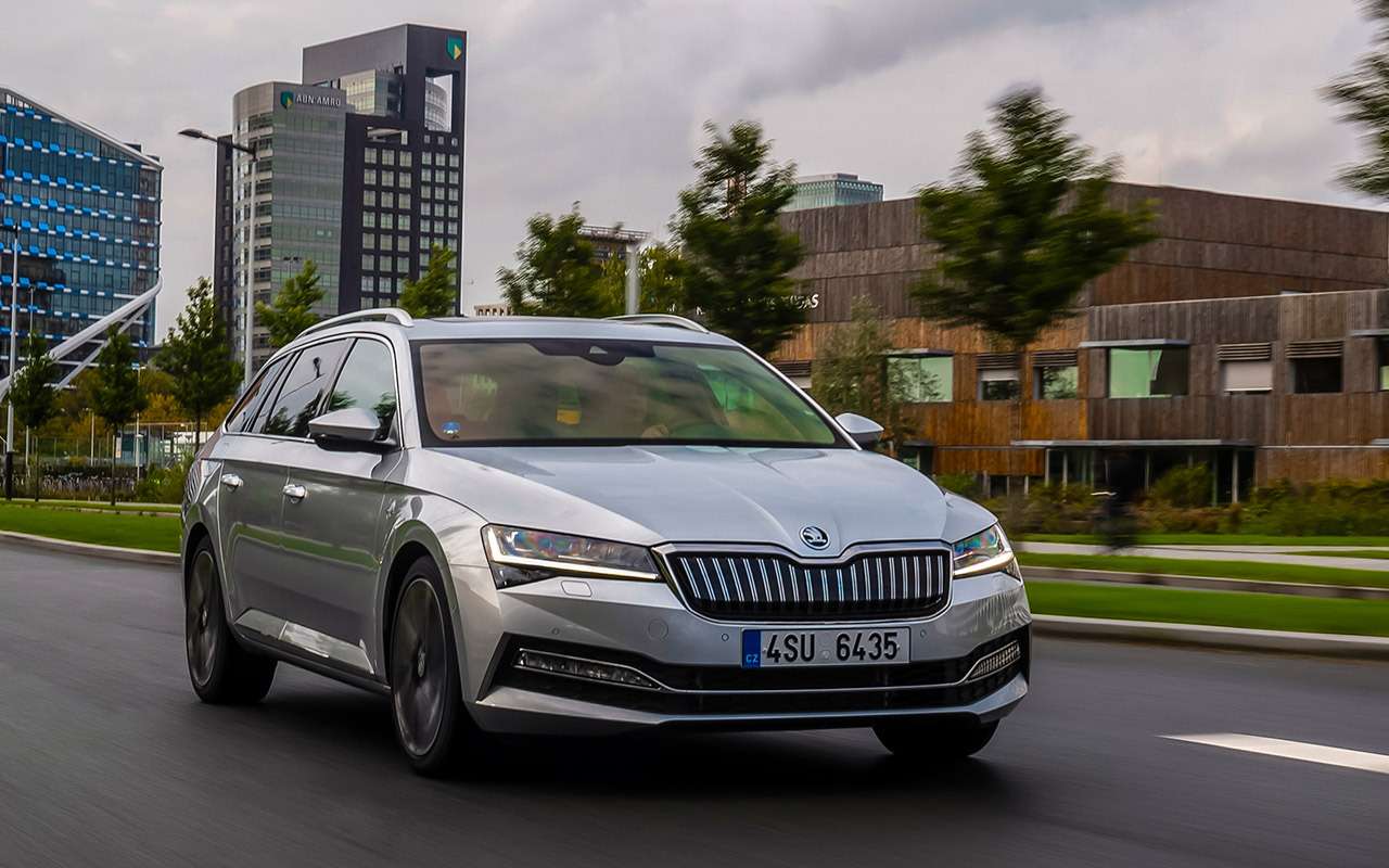 Skoda Superb iV Combi