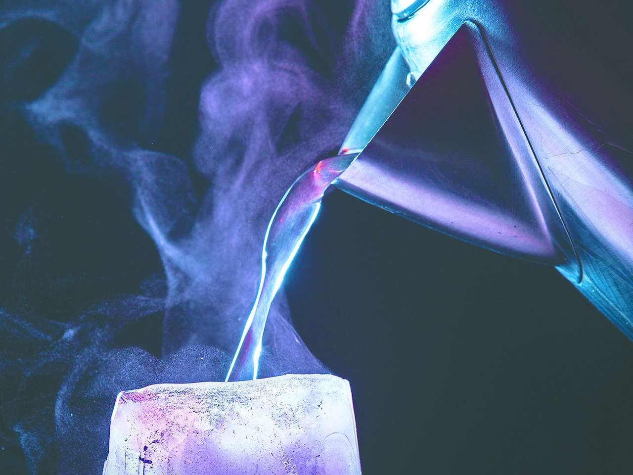 Размораживатель: тест девяти средств спасения стекол зимой