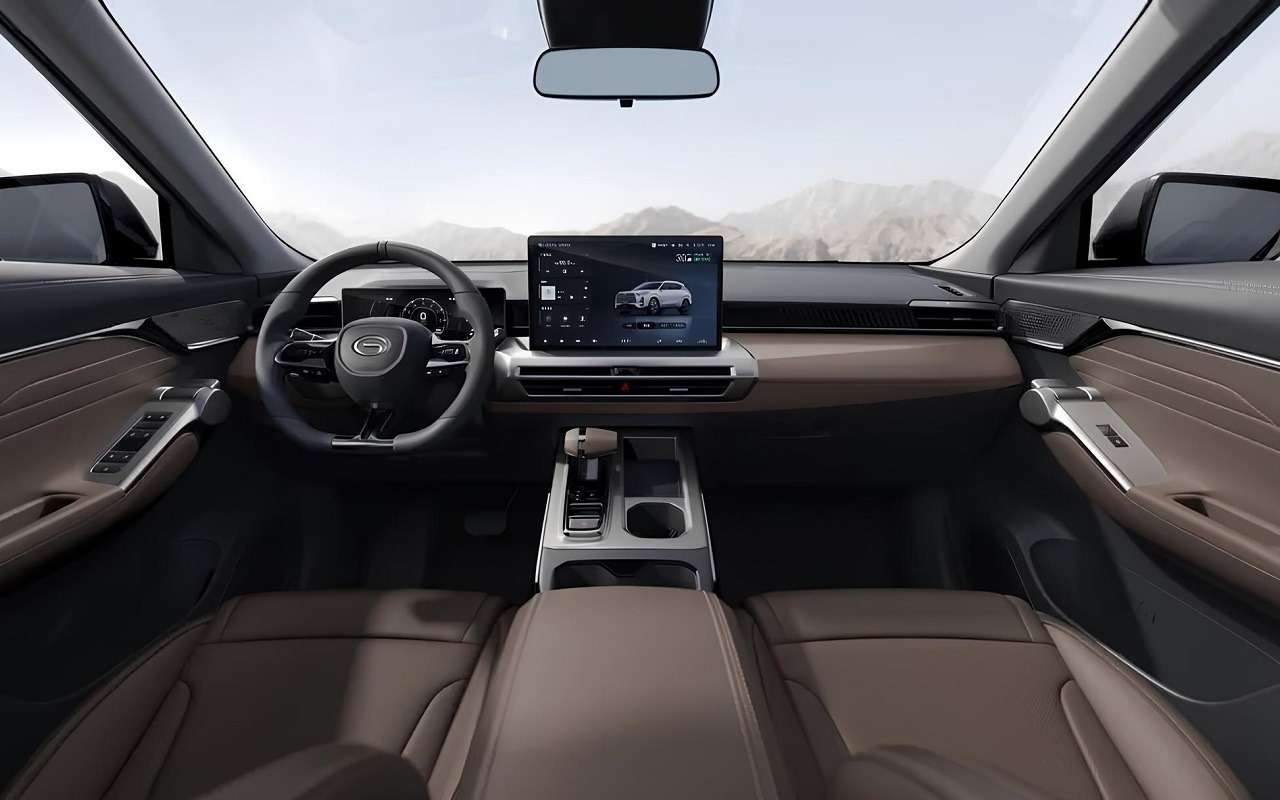 Интерьер GAC GS4