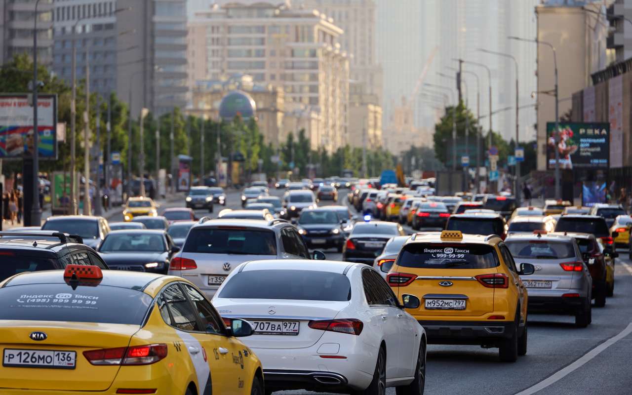 В России этот автомобиль стал самым популярным в такси