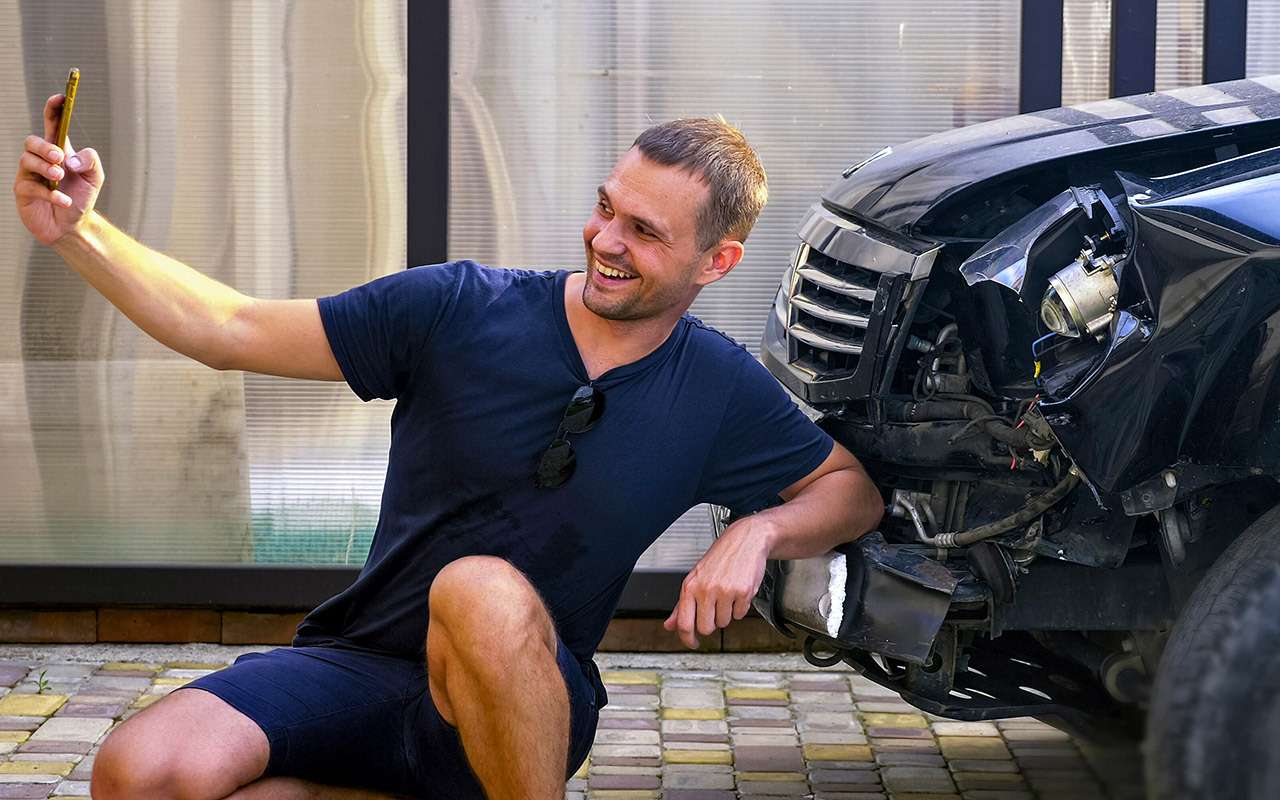 Иногда покупка битой машин бывает выгодной — рассказываем, как можно сэкономить