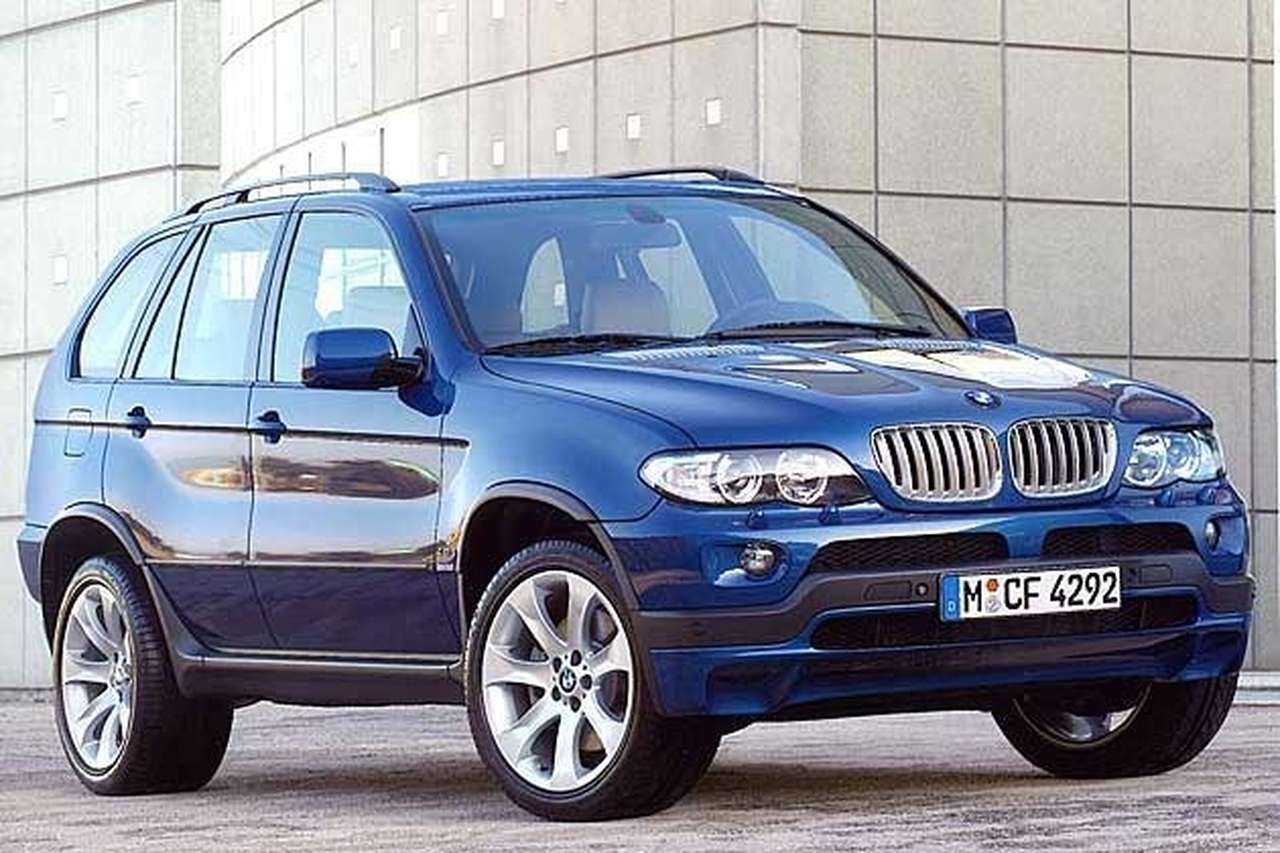 Баварцы запускают топ-модель BMW X5