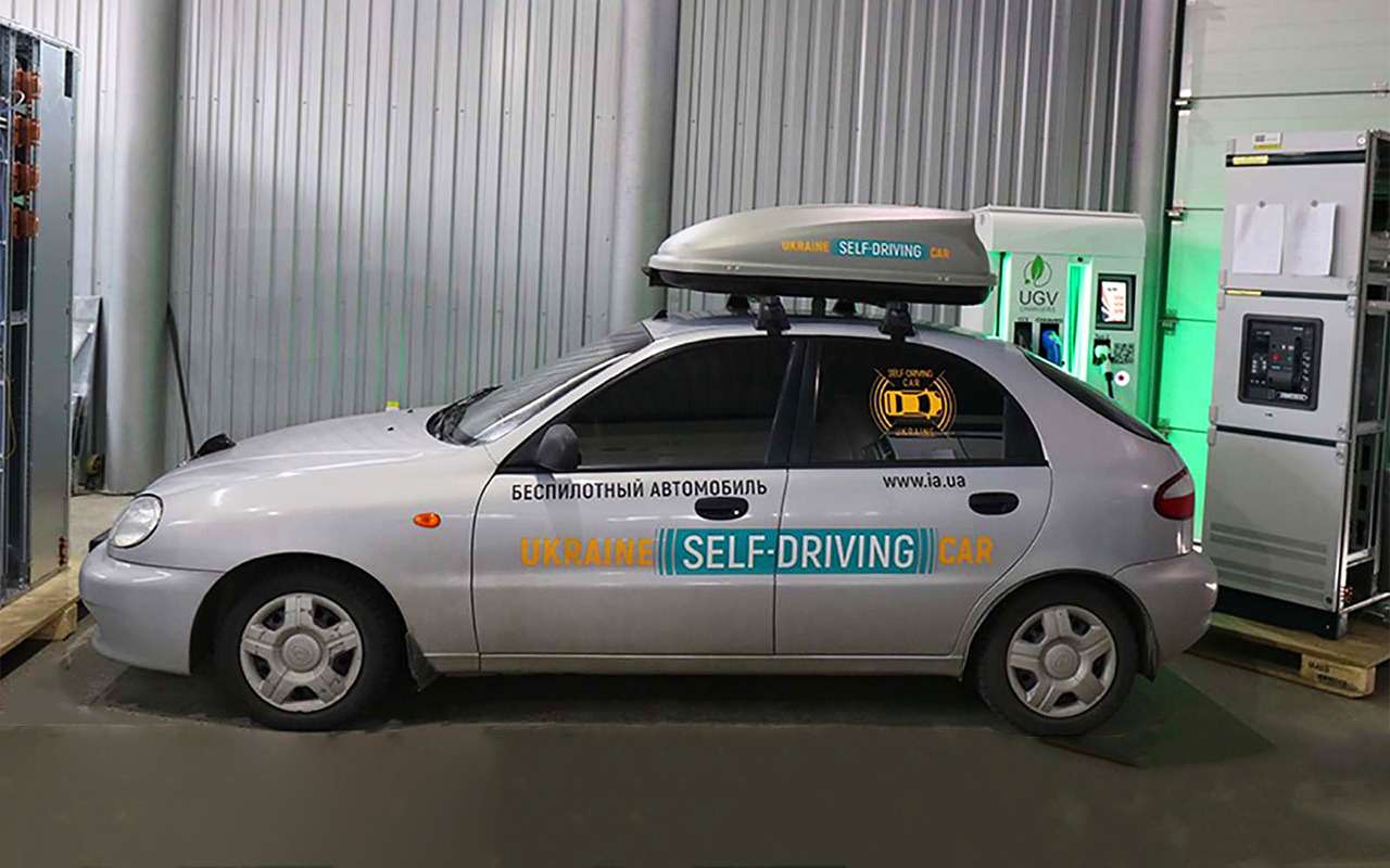 Украинцы сделали свой беспилотник. Теперь займутся оцифровкой ям на дороге