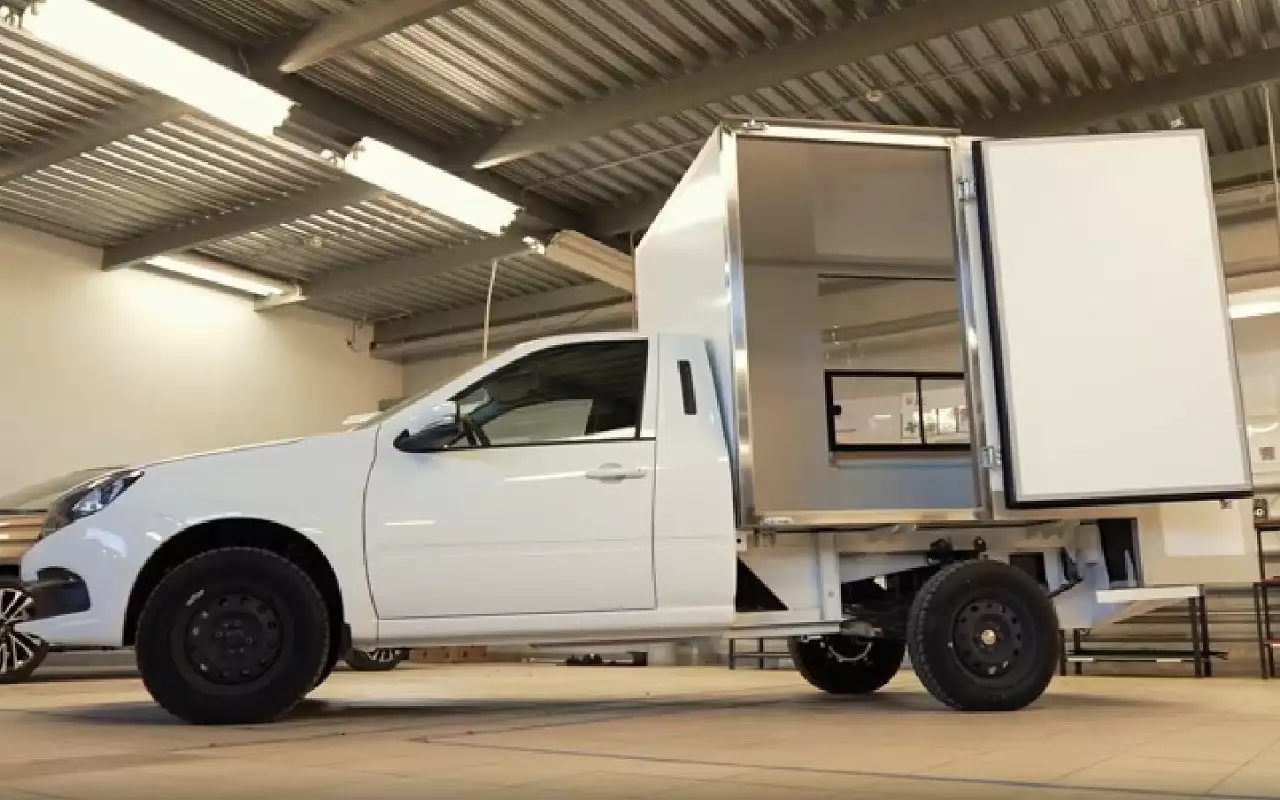 На базе Гранты создали передвижной магазин для деревень и сел