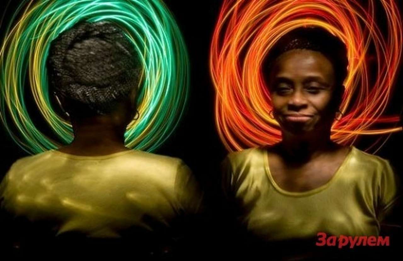 "Рольф" открыл выставку слепых фотографов