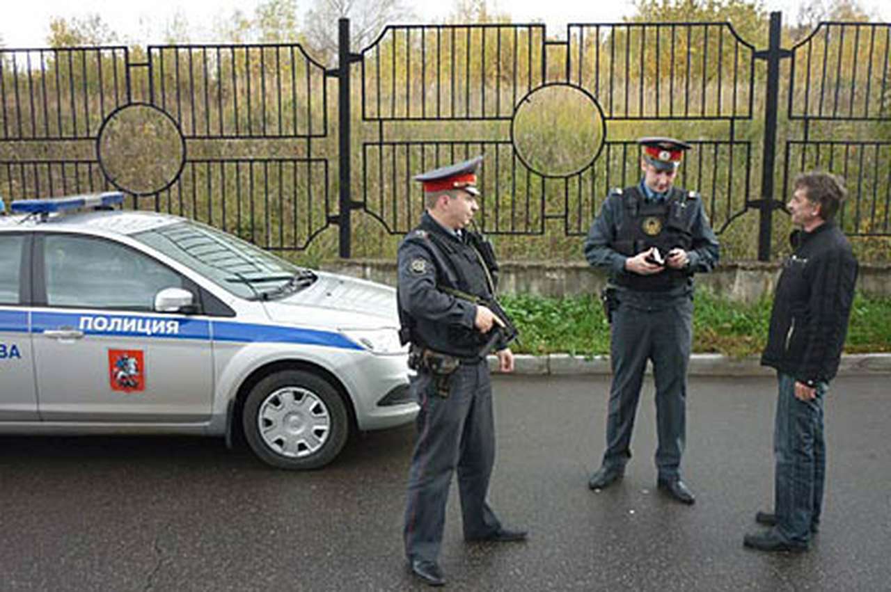 Полиция готова охранять частные автомобили за деньги