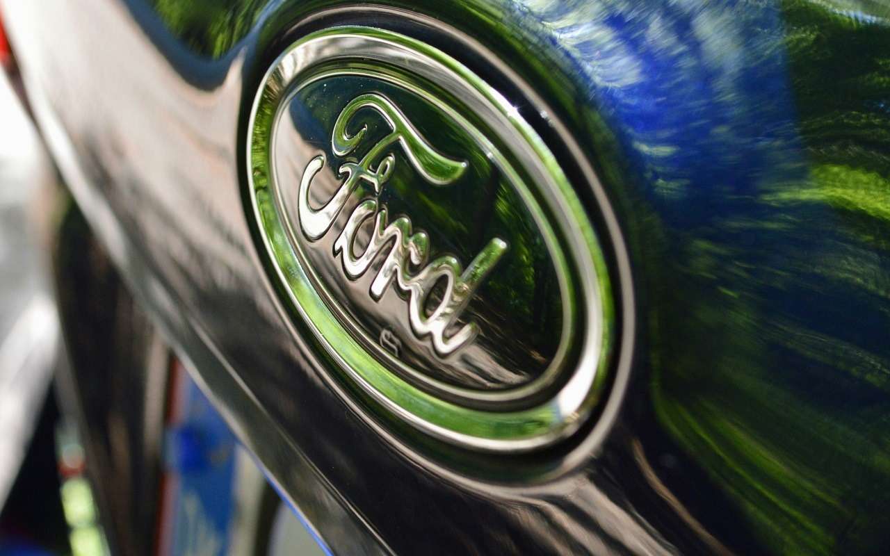 Появились первые фото возрожденного Ford Capri