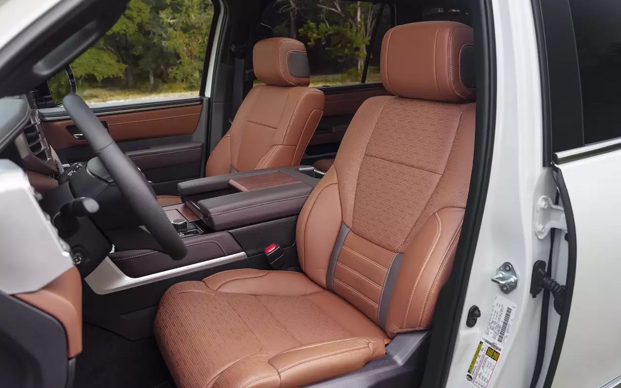 Toyota Sequoia