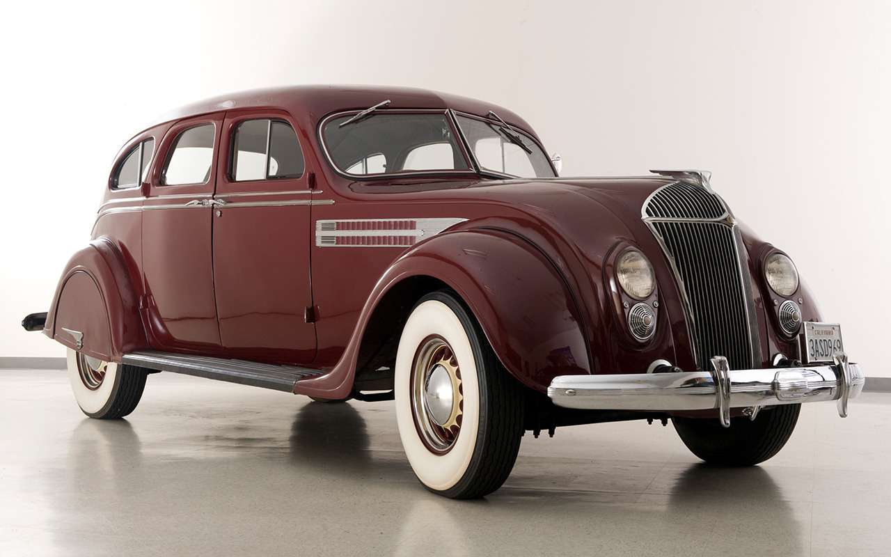 Chrysler Airflow, вдохновивший японских стилистов.