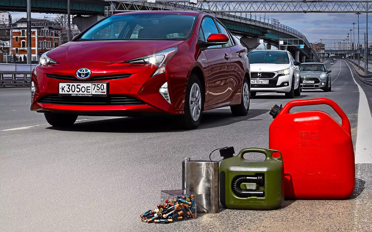 Toyota Prius, DS 4 Crossback, Mini Cooper - тест на экономичность