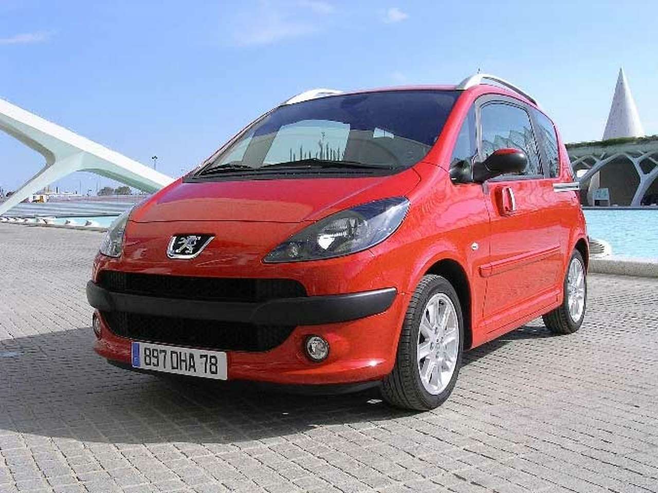 Peugeot 1007 стал чемпионом по крэш-тестам