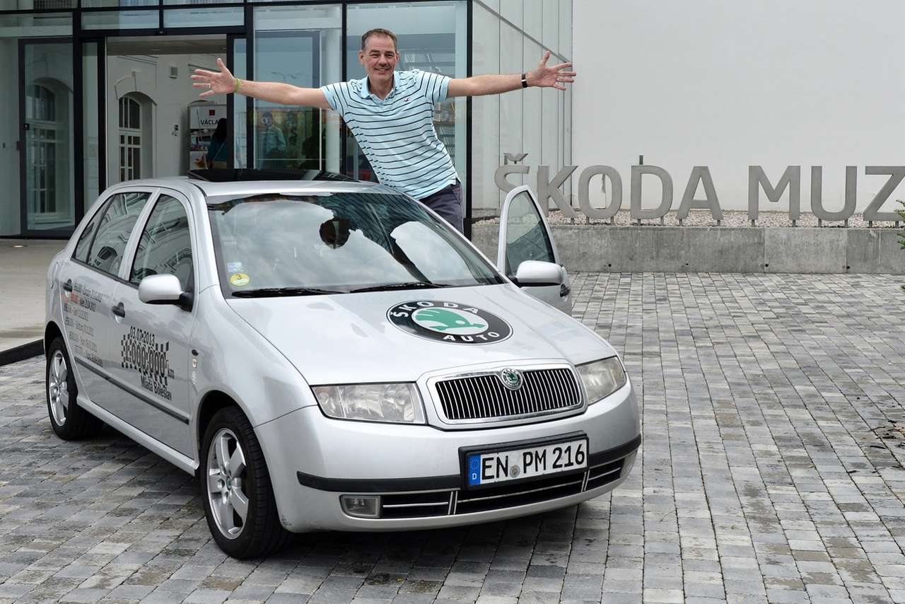 Немец наездил миллион километров на дизельной Skoda Fabia