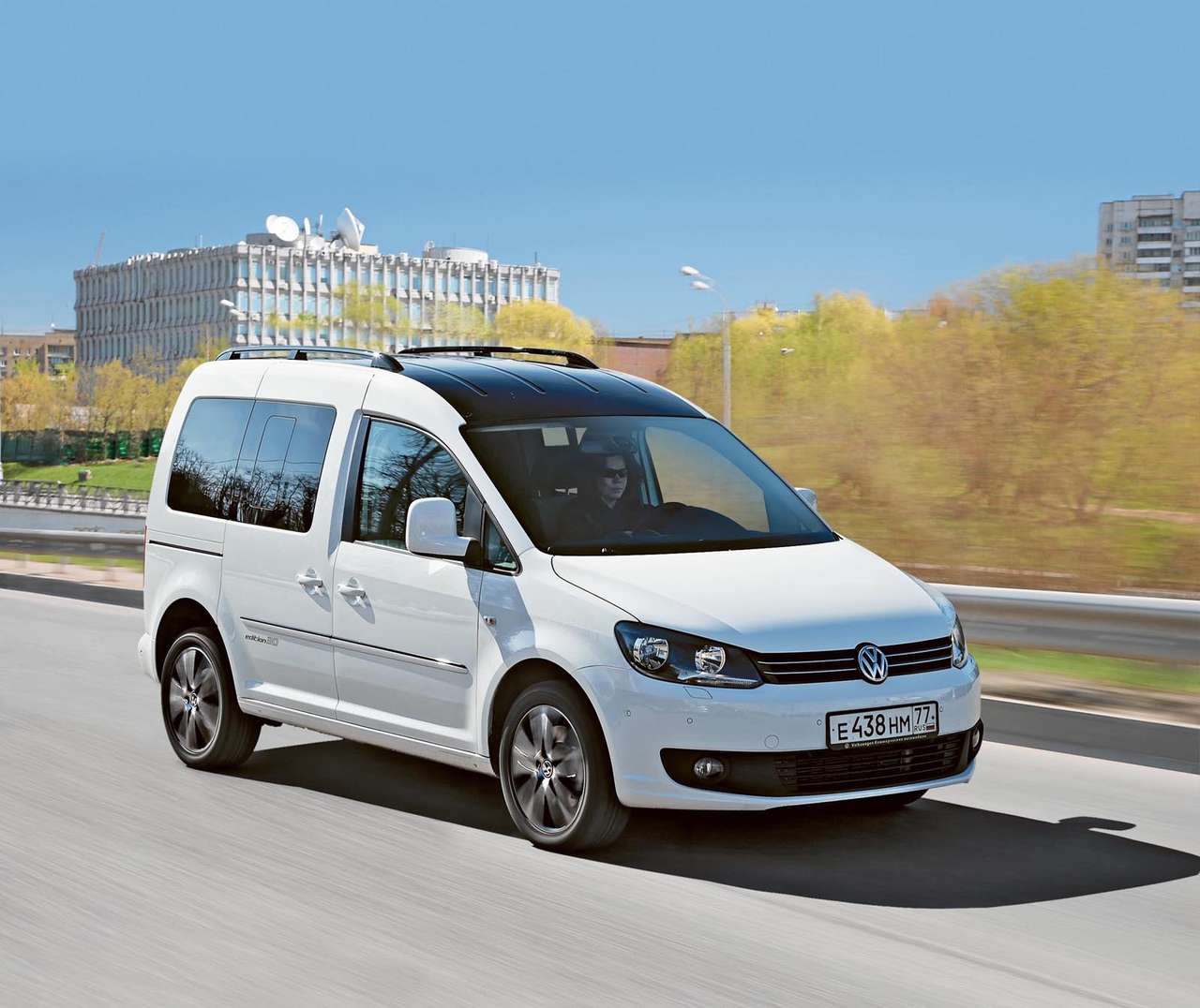 Volkswagen Caddy Edition30: летай пониже!