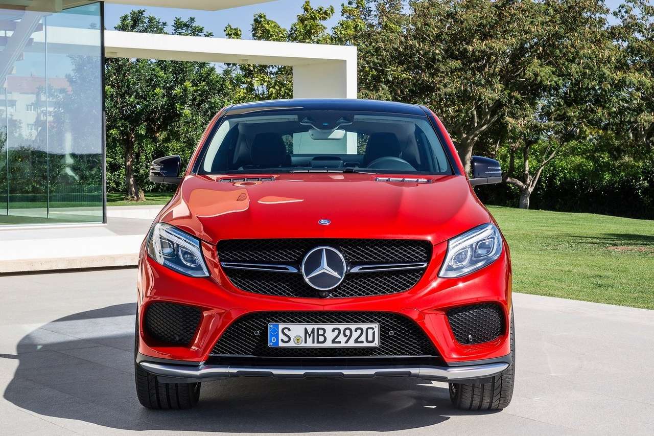 Обновленный Mercedes-Benz ML представят в Нью-Йорке