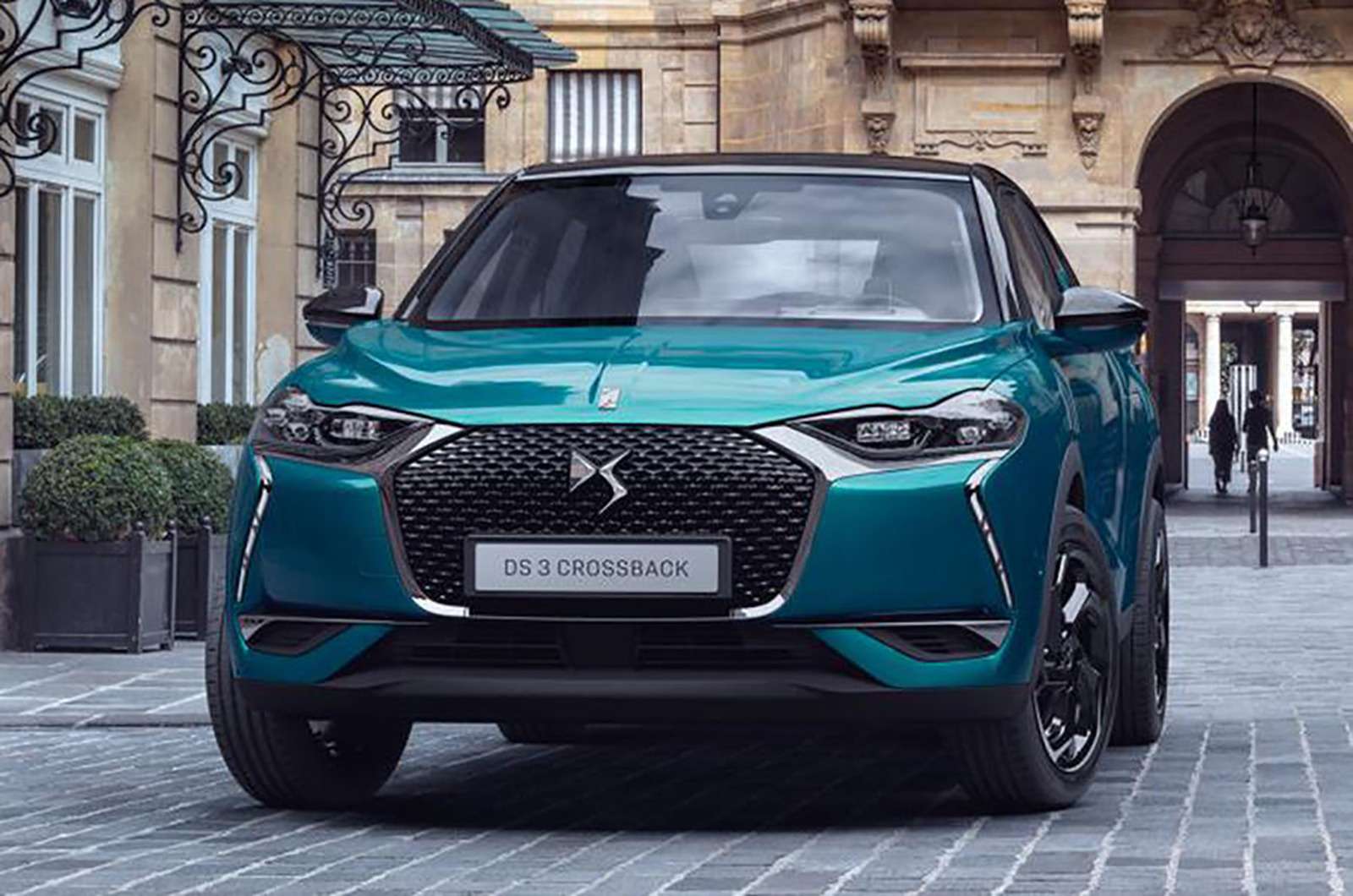 DS3 Crossback: Оригинальный стиль и французский шик в компактном кроссовере