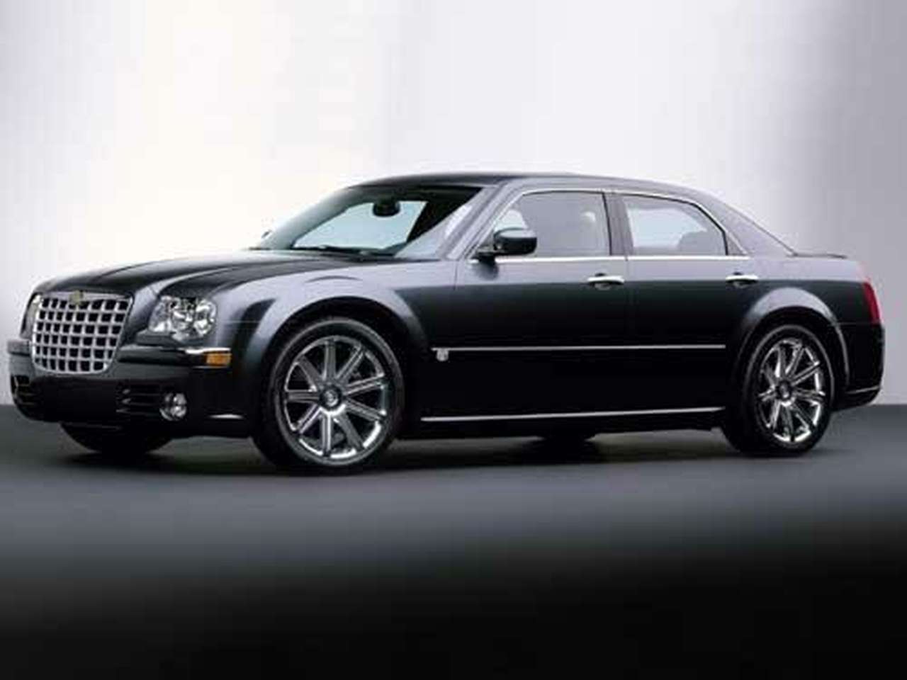 Chrysler 300C лучше всех мылится