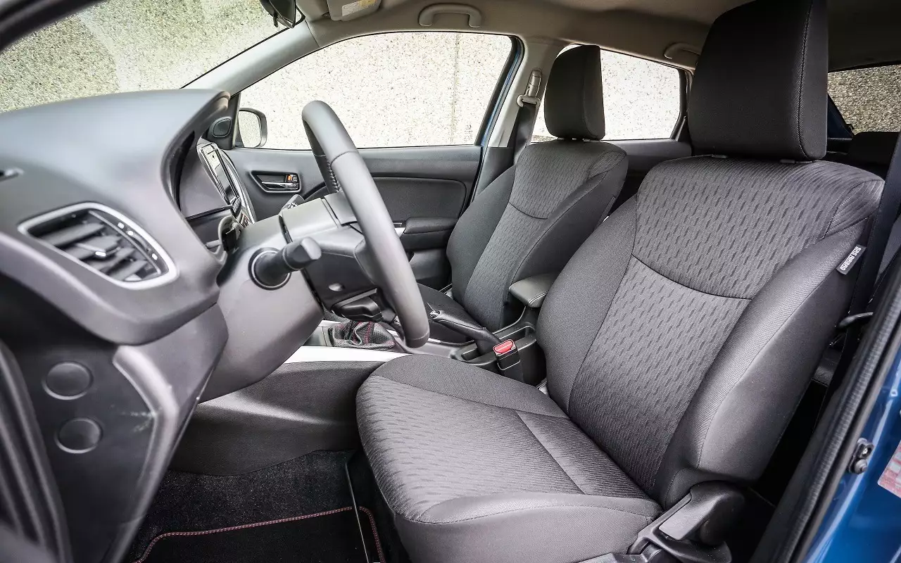 Интерьер Suzuki Baleno