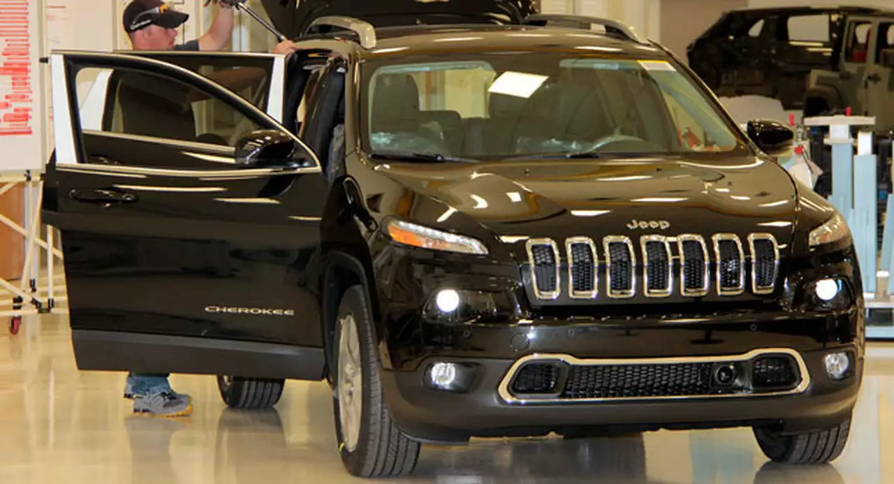 Выход Jeep Cherokee задерживается