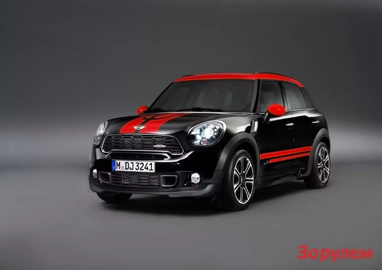 MINI Countryman JCW дебютирует на Московском автосалоне