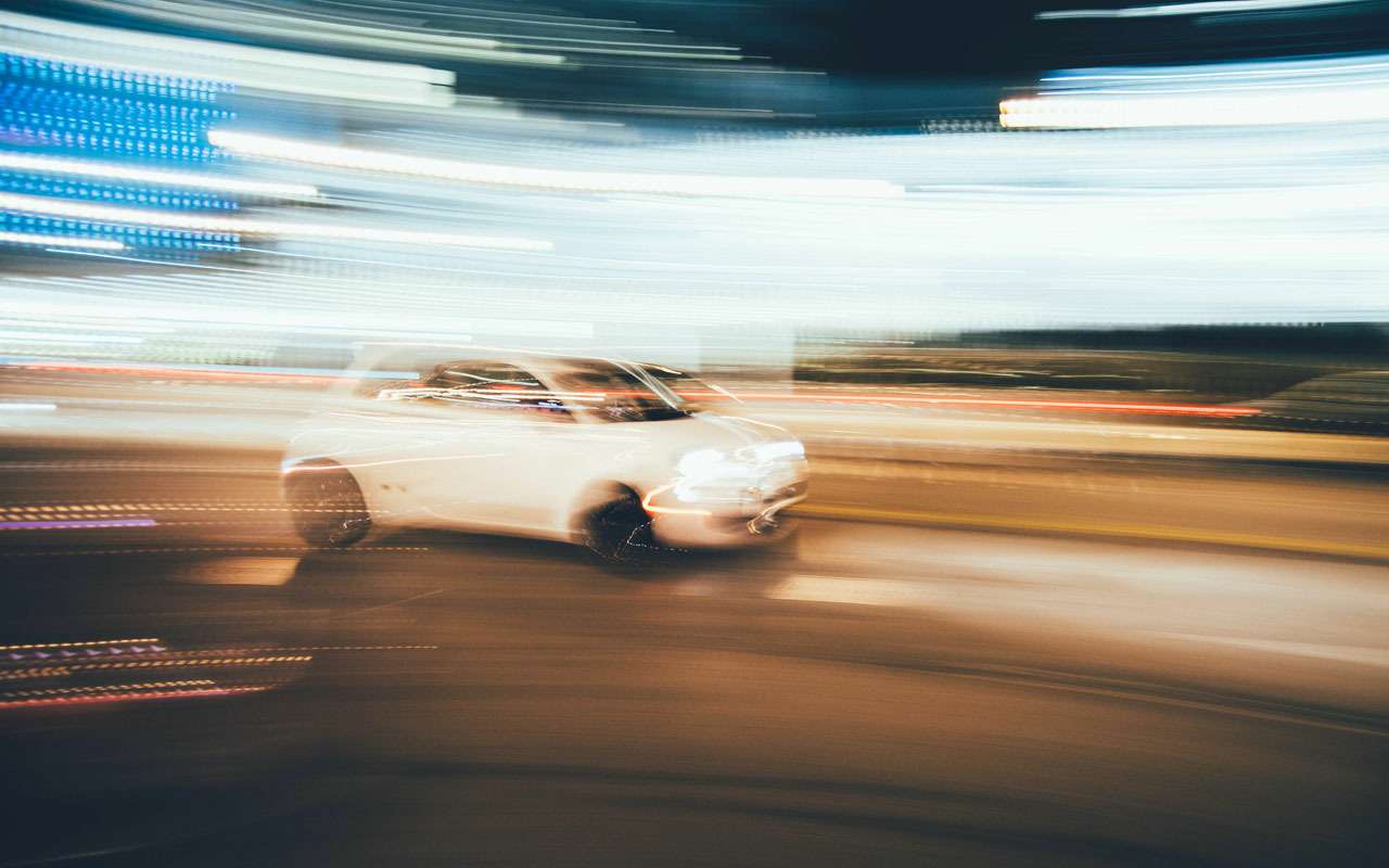 «Газ в пол» больше не сработает — разгон вашей машины ограничат