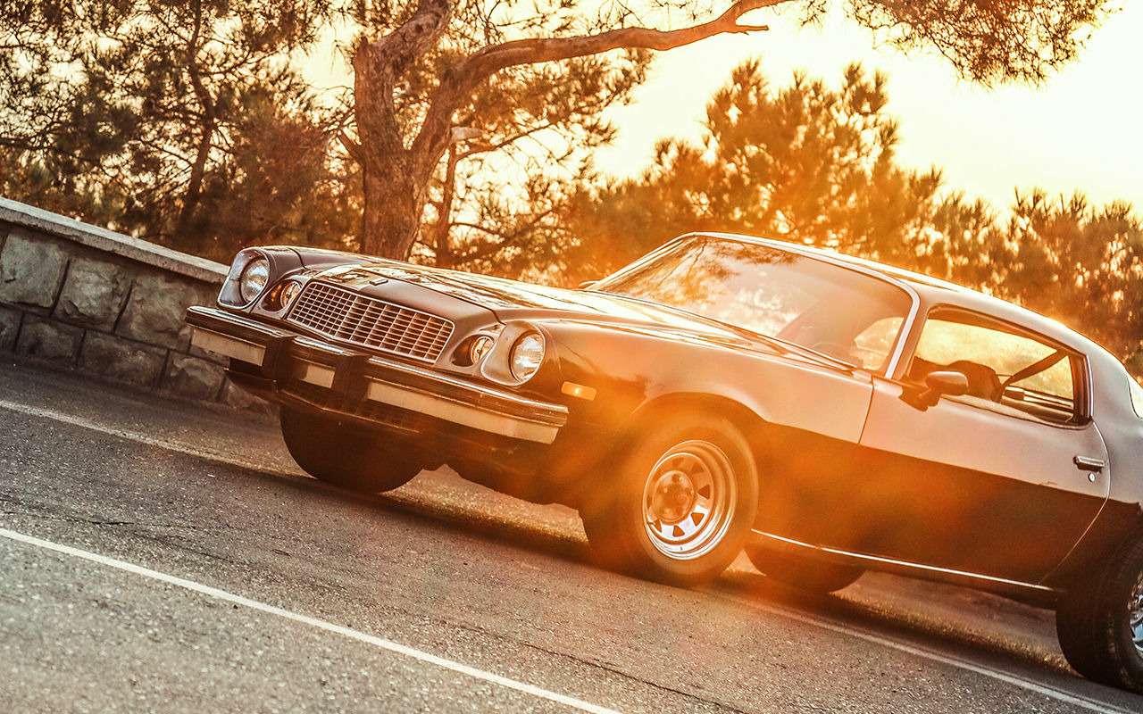 Могу снять машину с учета, чтобы налог не платить?