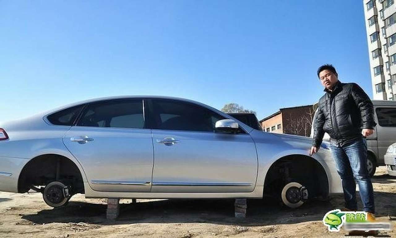 В Пекине появилась банда, «разувающая» машины