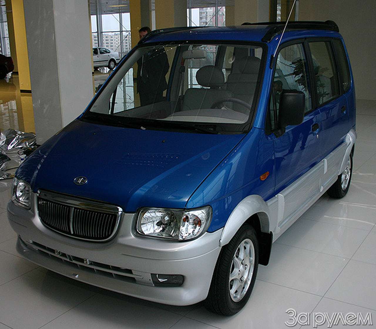 FAW Jinn. Вау - FAW!