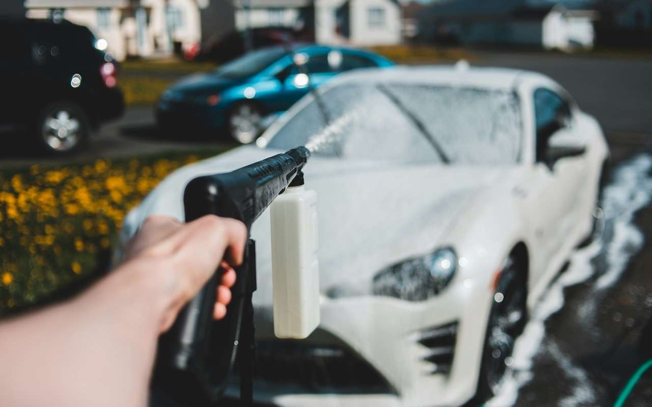 За эти процедуры ваша машина скажет спасибо: как восстановить кузов после весны