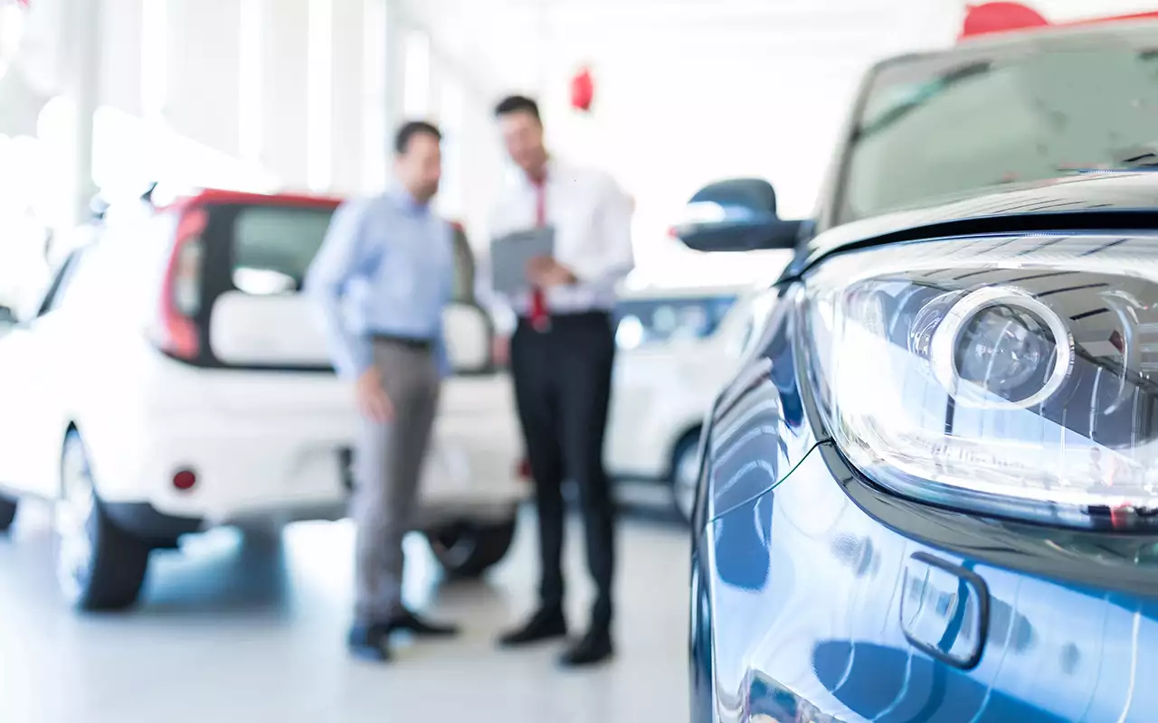 Эксперт Агаджанов назвал условие для роста российского авторынка