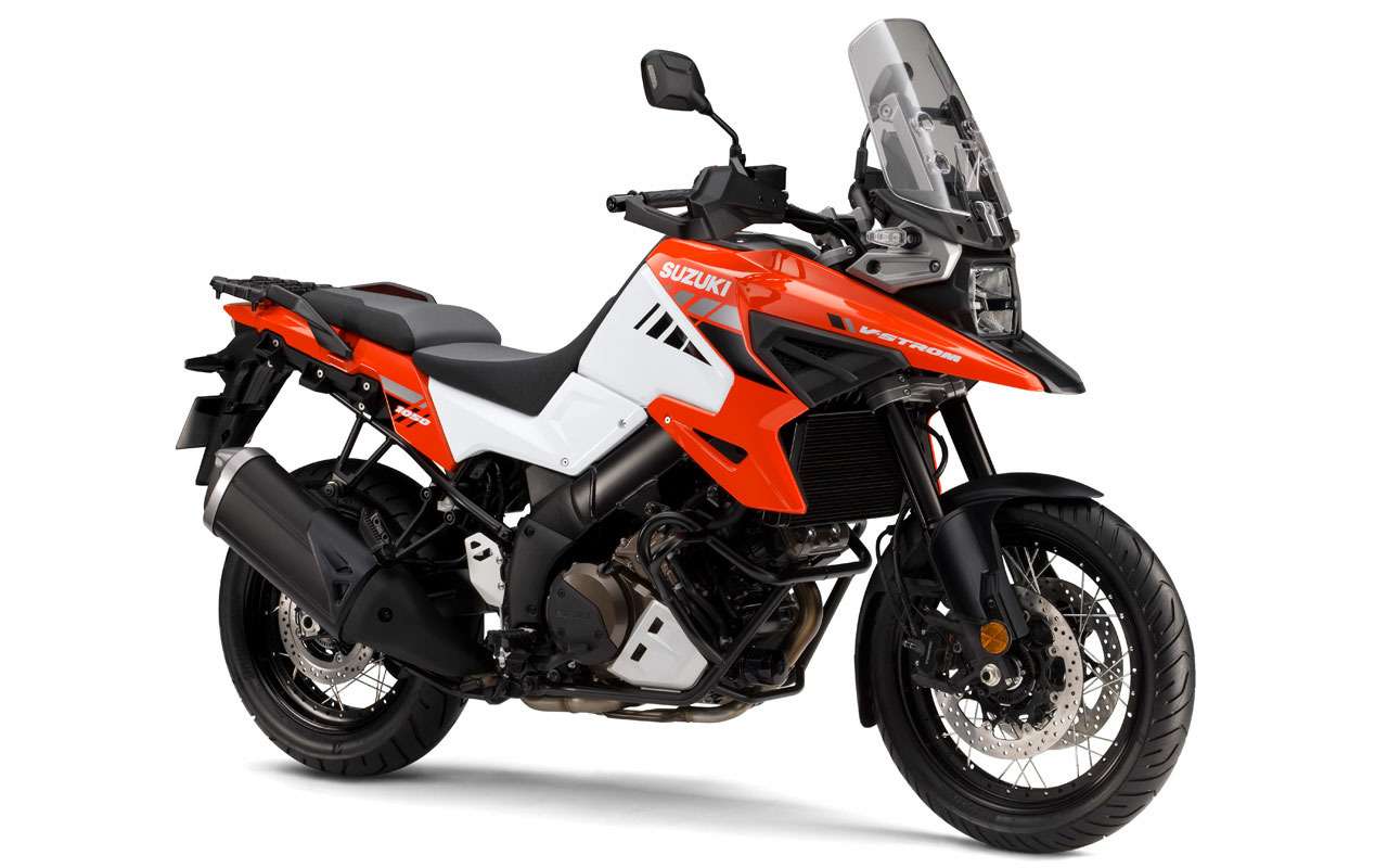 Новые «Хозяева приключений»: премьера двух моделей Suzuki