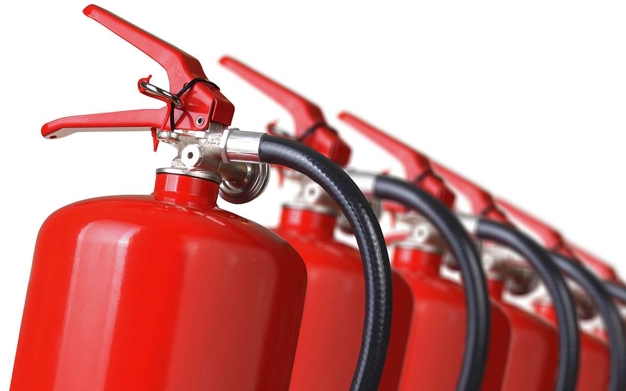 Как выбрать огнетушитель: 9 правил для автовладельца