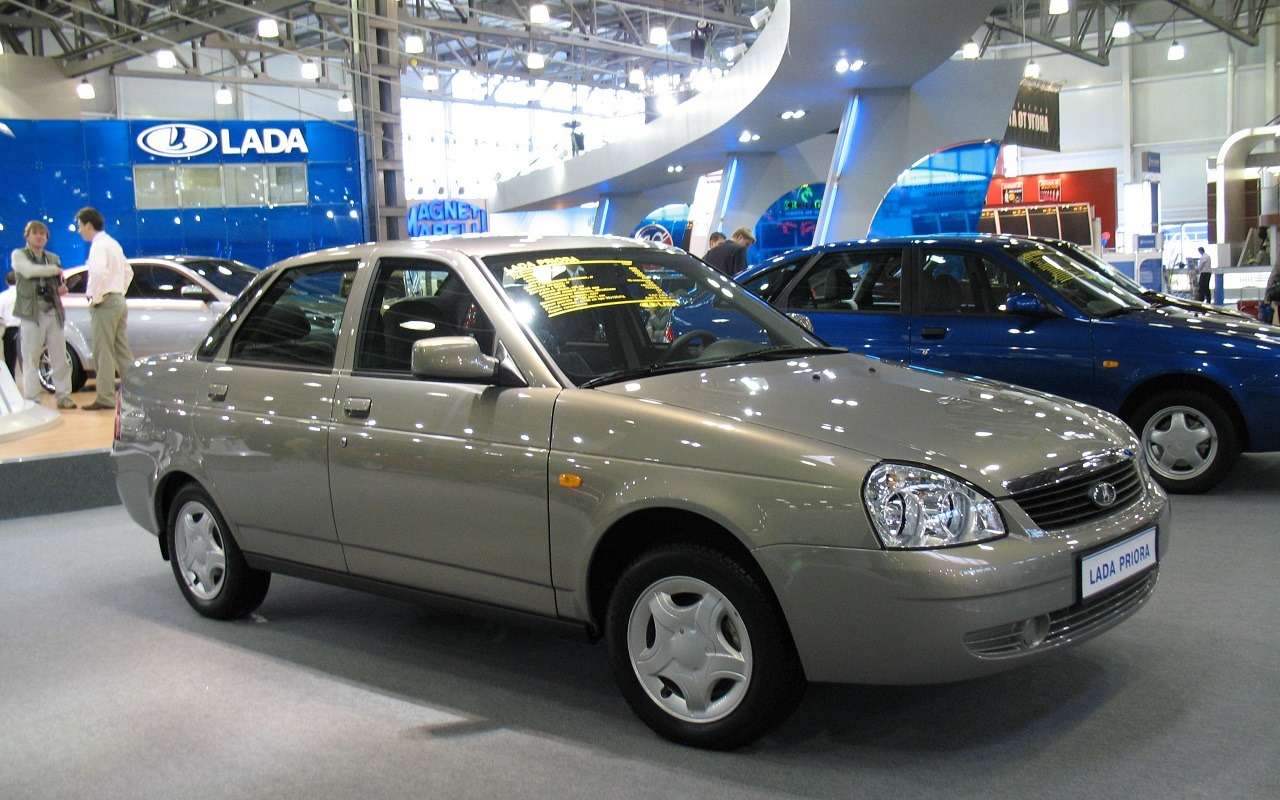 Отечественная Lada осталась лидером продаж на вторичном рынке в 2023 году