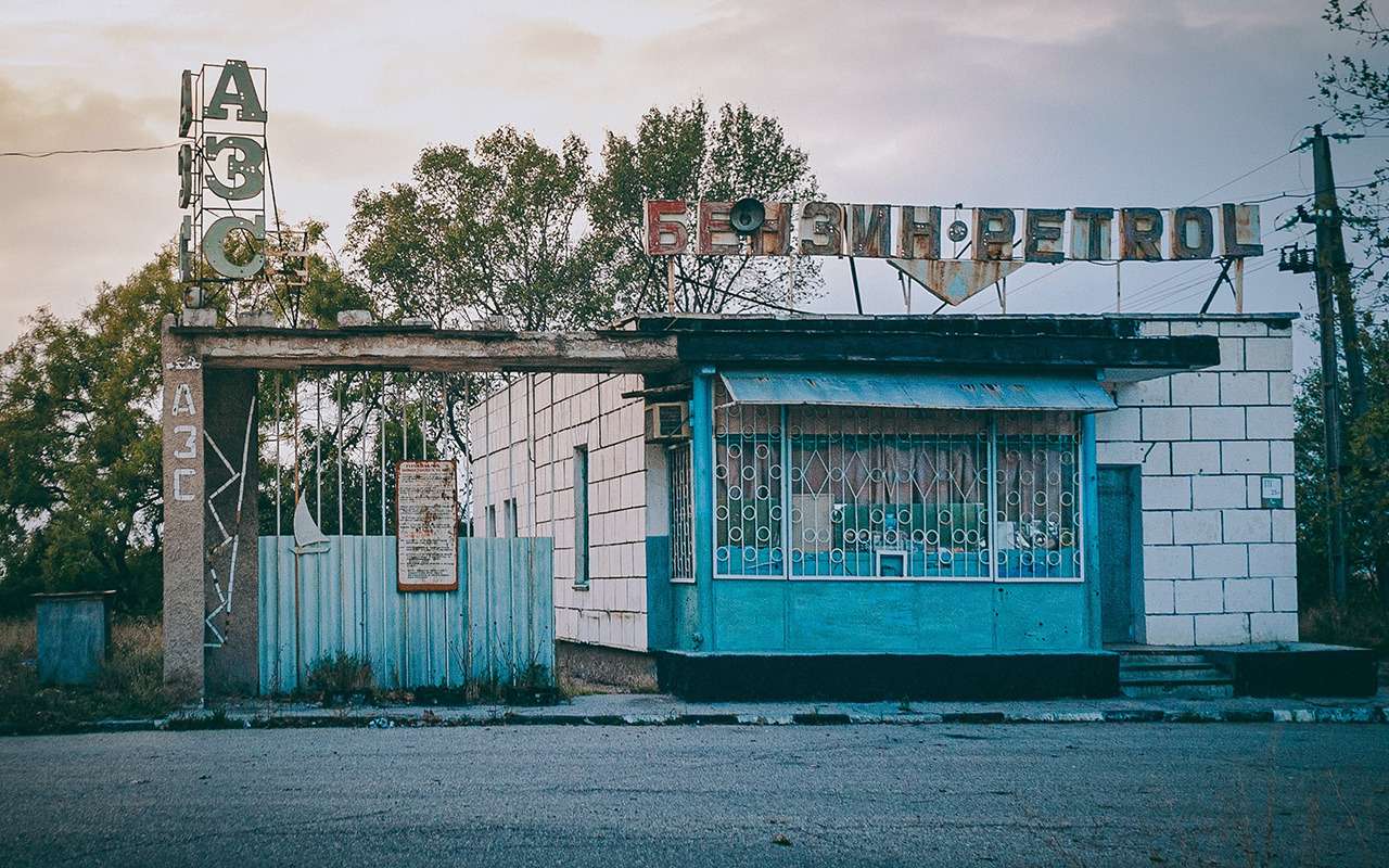 Чем опасен для машины дешевый бензин