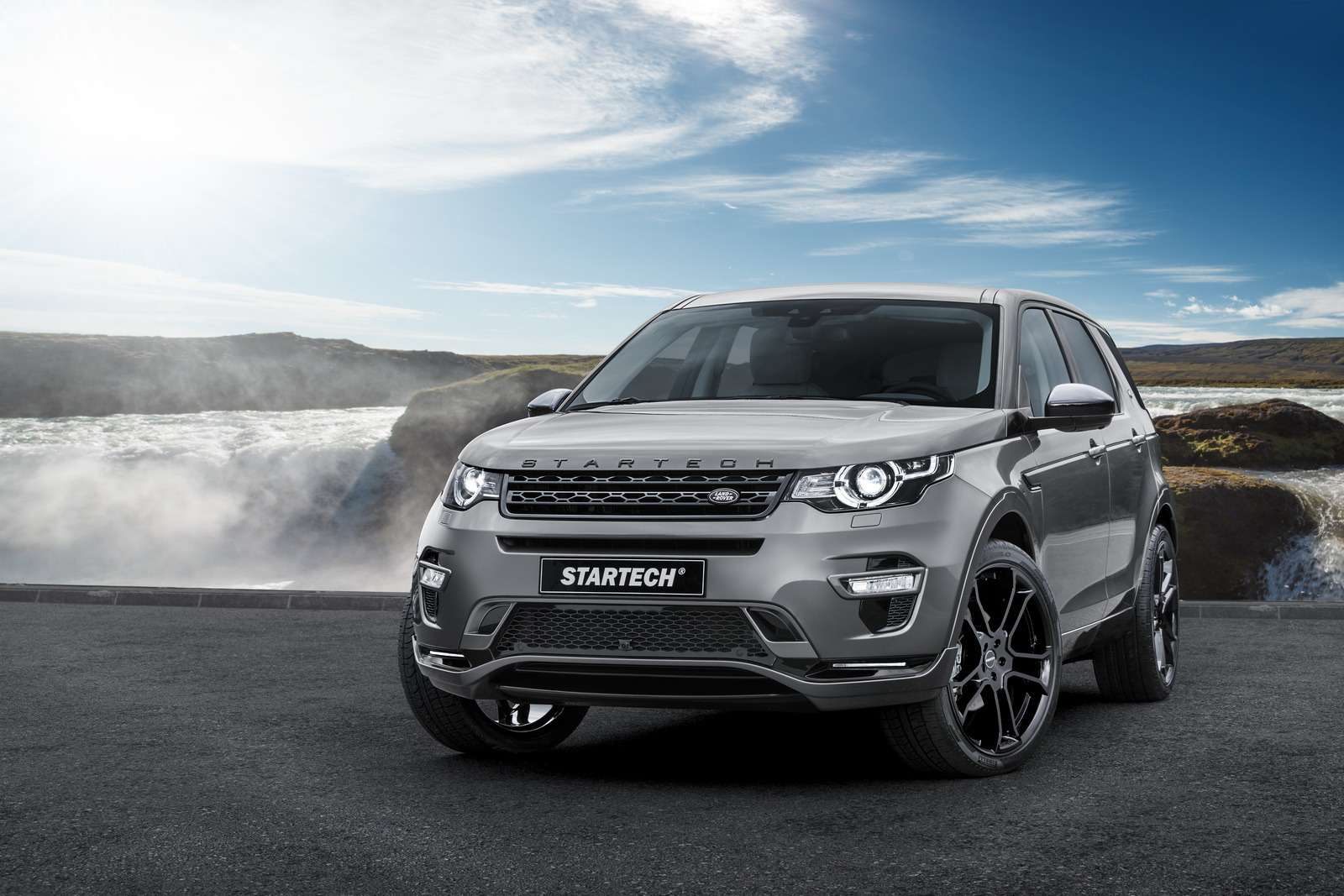 Автомобиль Land Rover Discovery Sport : обзор, новости, машина — разные  поколения, комплектации, характеристики Land Rover Discovery Sport — сайт  За рулем www.zr.ru