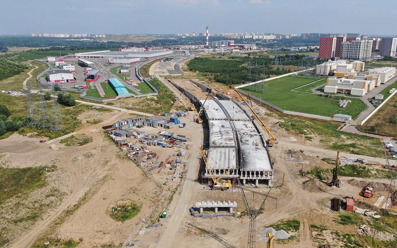 Дан старт автомобильному движению по новым участкам южных дорог