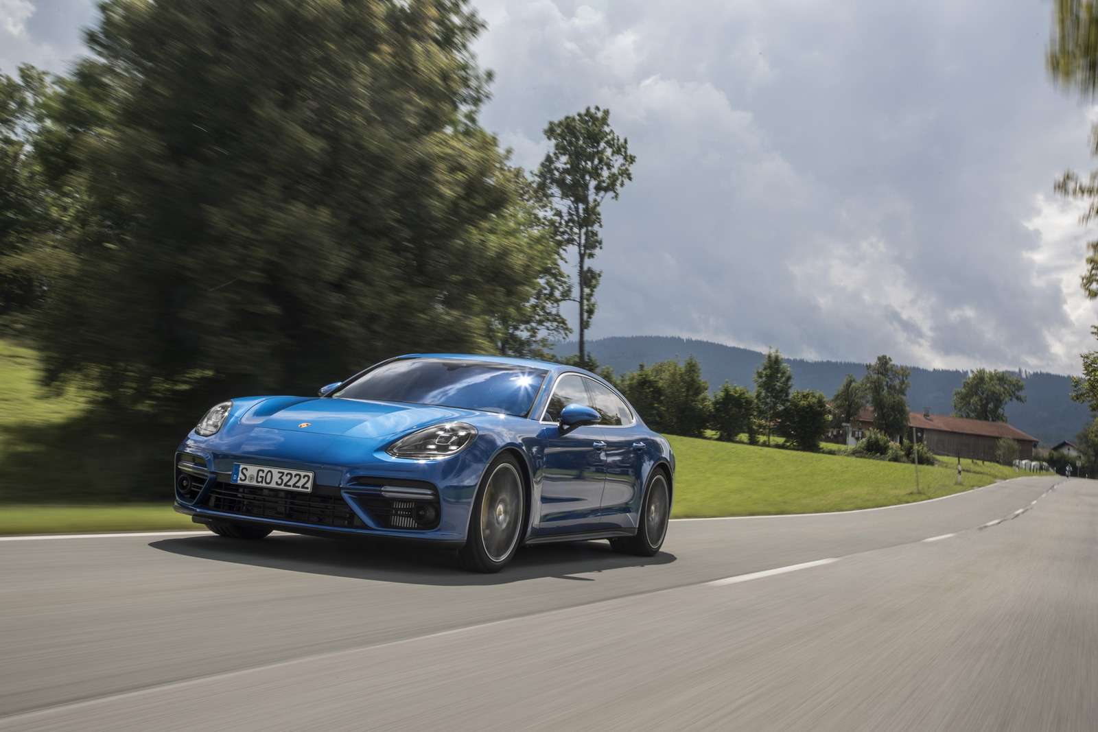 Porsche Panamera 1 поколения