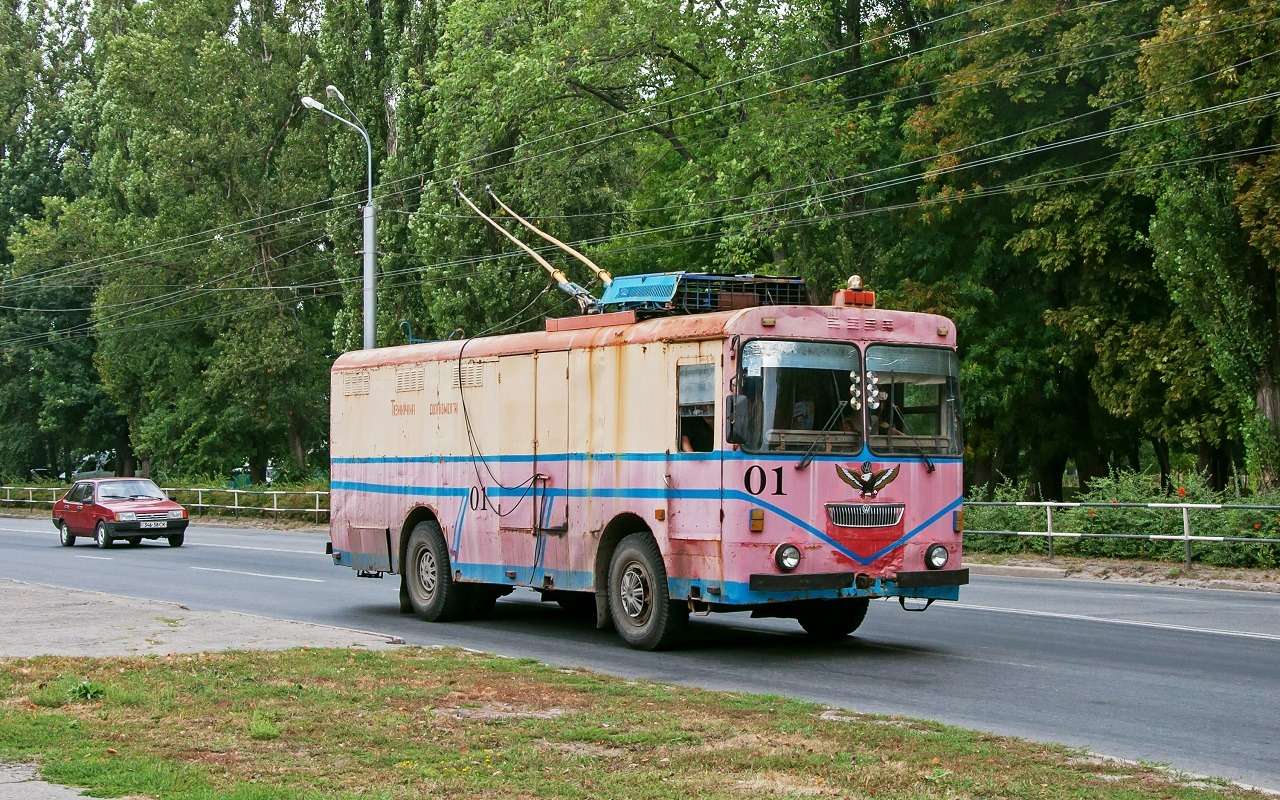 Необычная модификация советского троллейбуса: и зачем такой нужен?