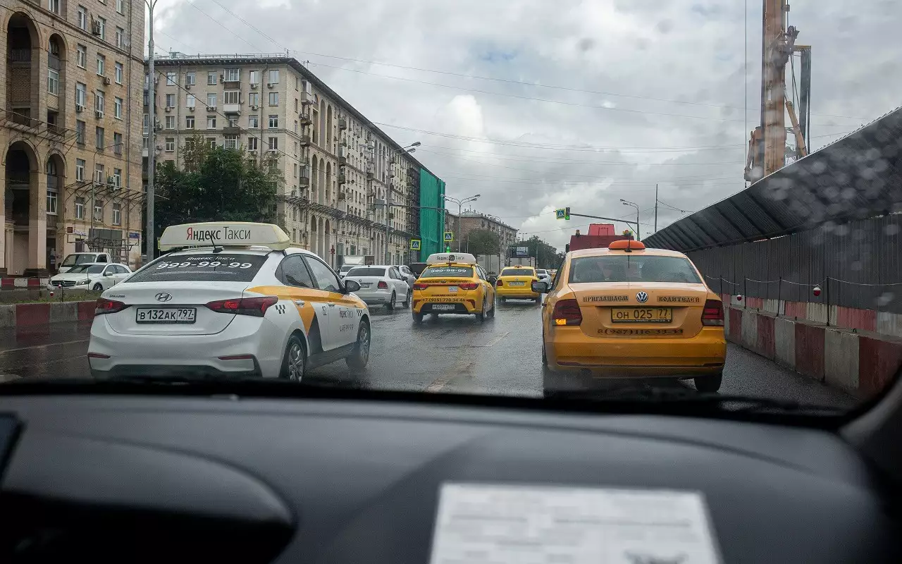 Как теряют в цене автомобили после такси: итоги исследования