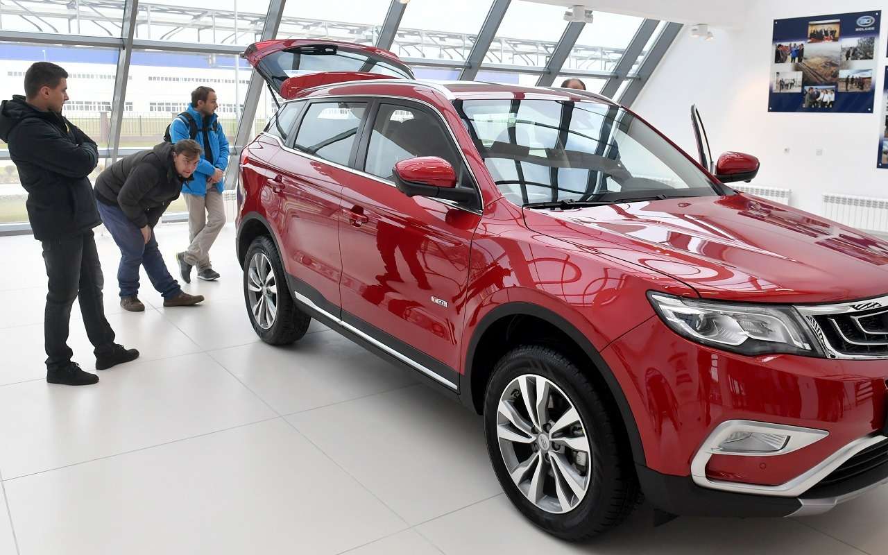 Россияне полюбили эти машины: самые популярные бренды на авторынке РФ