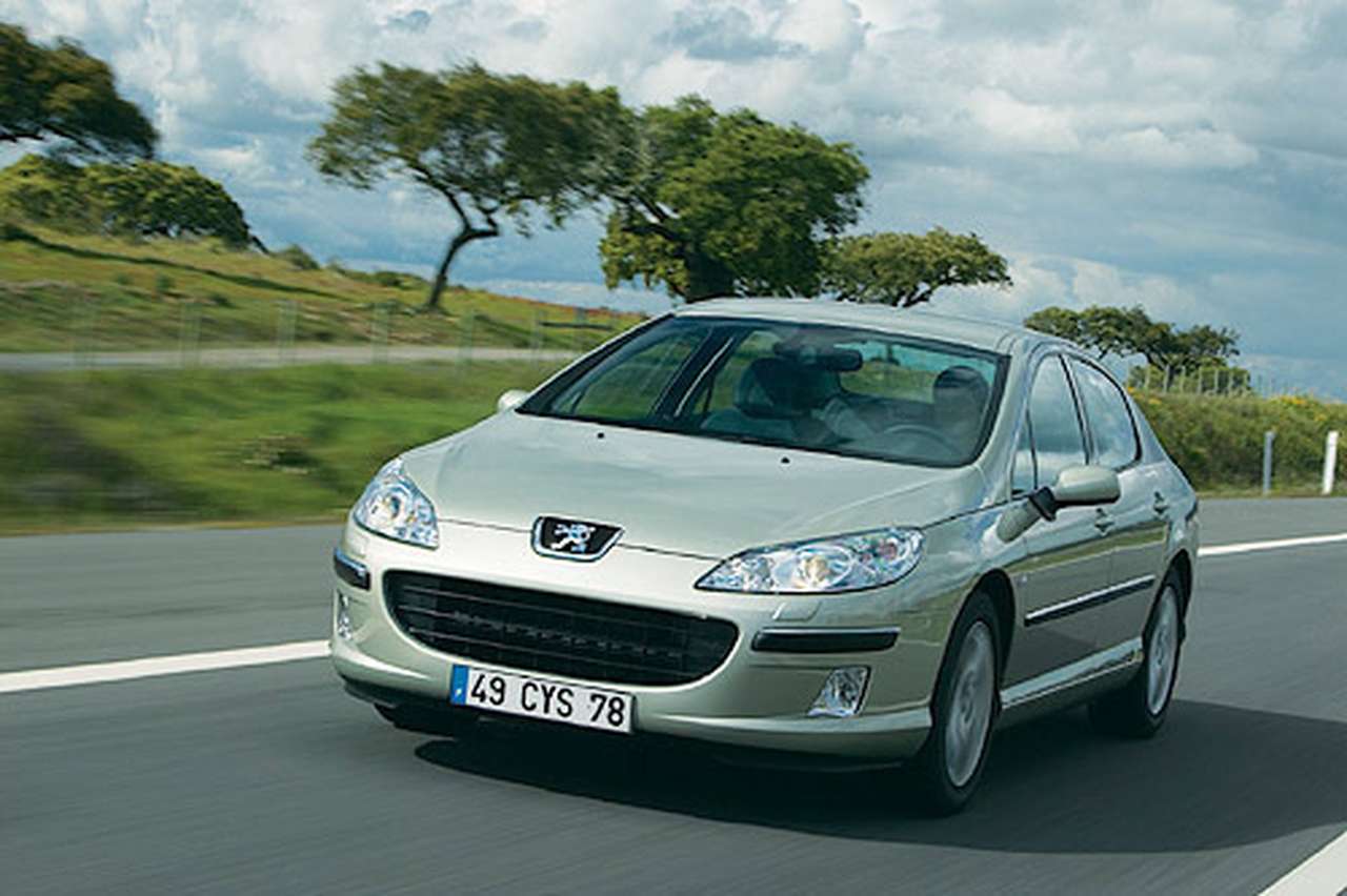 В Москве "реинкарнировали" Peugeot 407