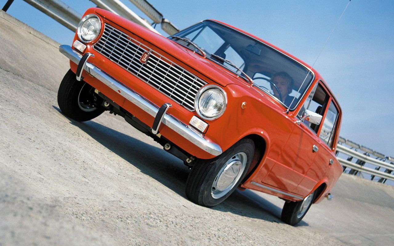 Секретная кнопка на первых Жигулях: угадаете, для чего она?