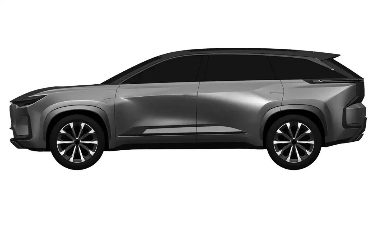 Новый внедорожник Toyota