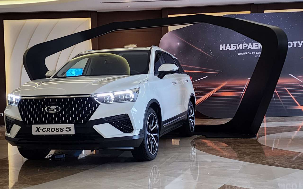 Lada X-Cross 5: кто ее ближайшие конкуренты