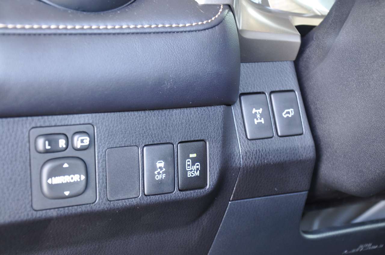 Toyota RAV4: набор противоречий