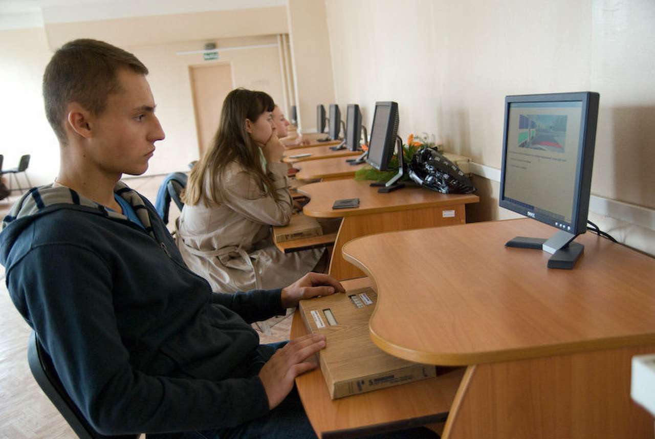 ГИБДД планирует вести видеозапись сдачи экзамена на права
