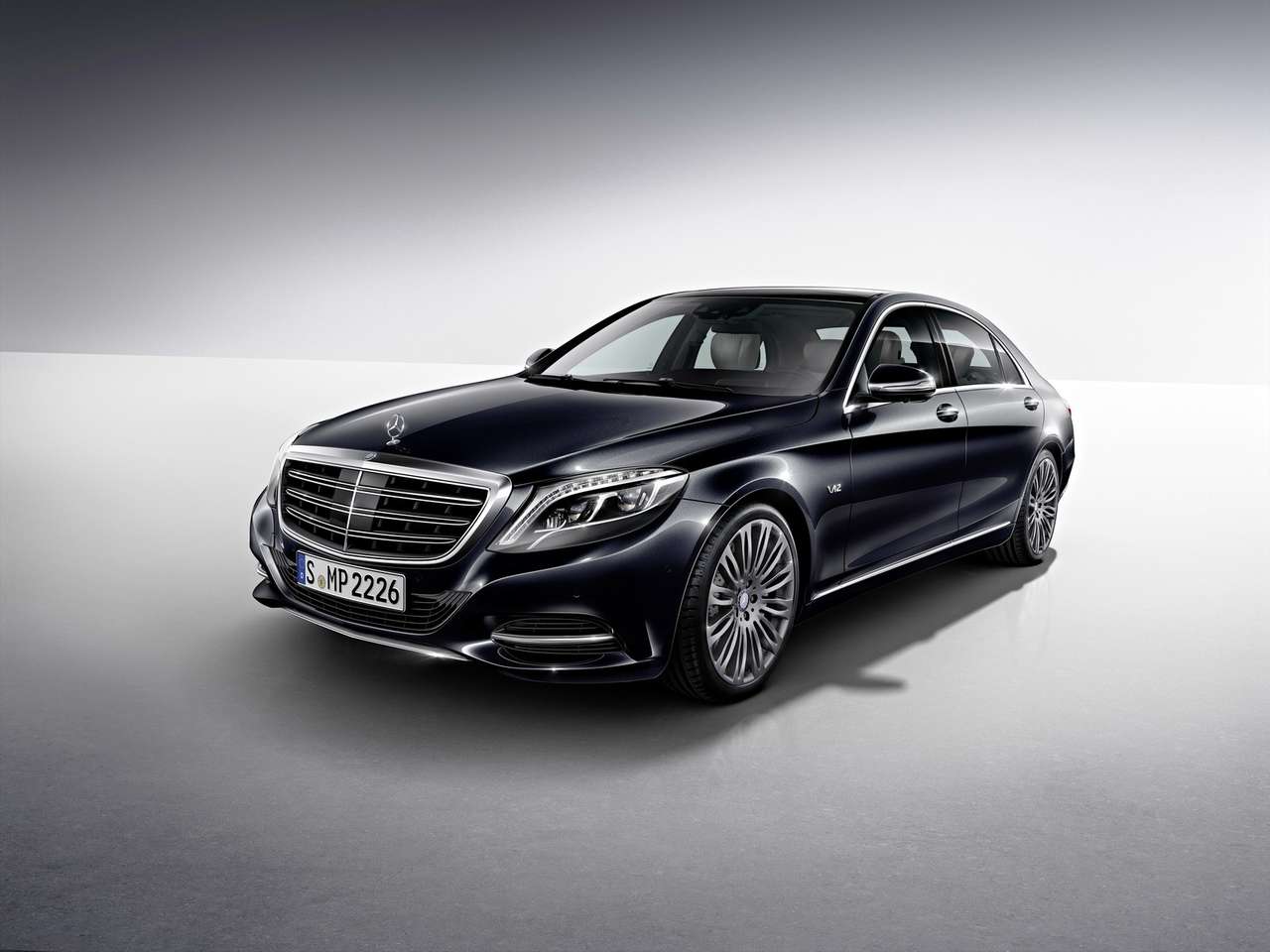 Сборку легковых автомобилей Mercedes-Benz могут наладить на ЗИЛе 