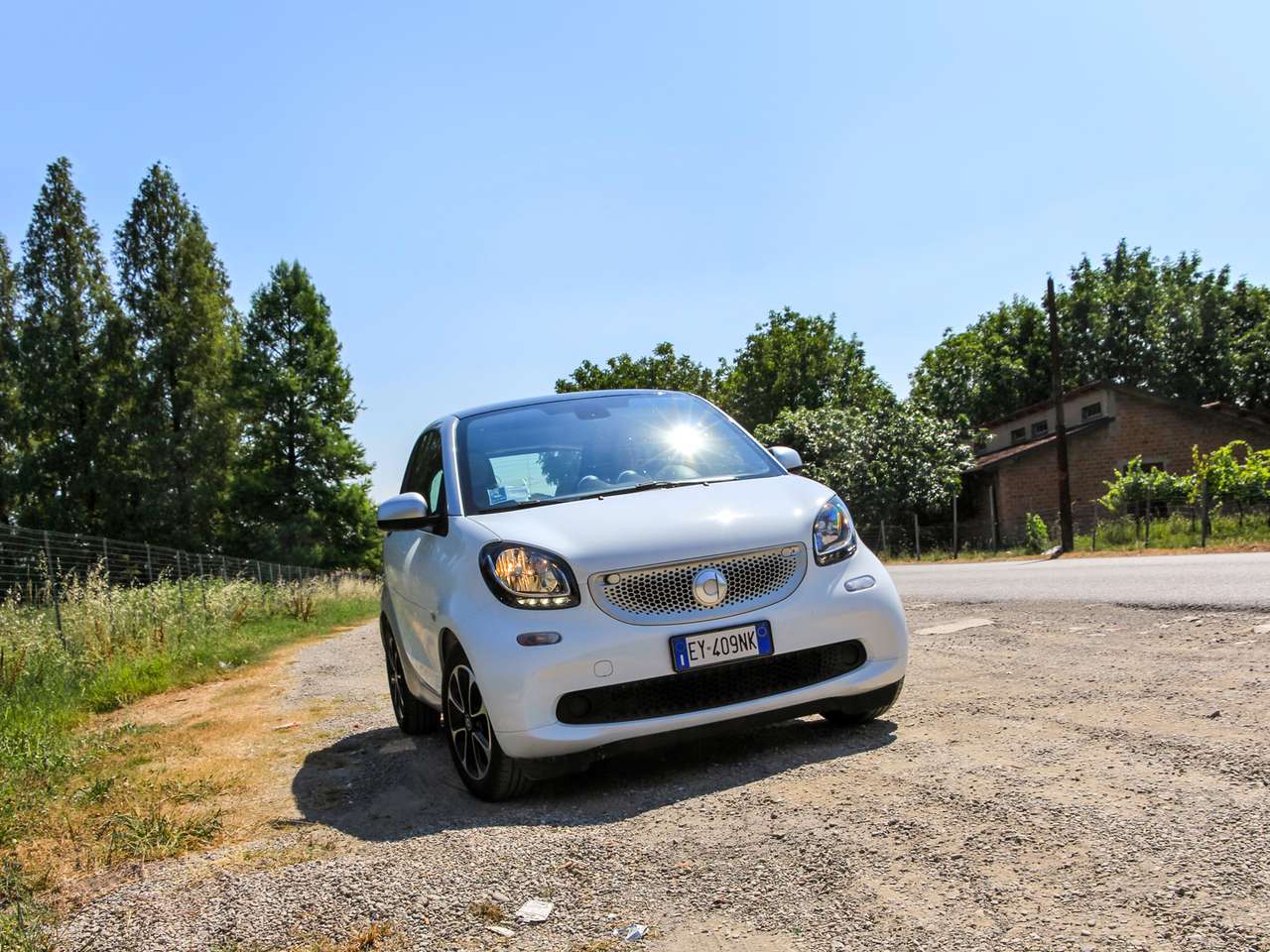 Новый Smart ForTwo: как бы тут разместиться?
